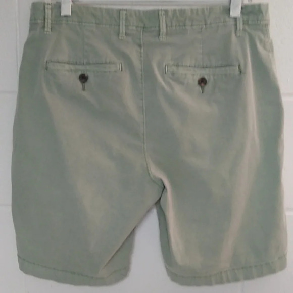 GOODFELLOW CO, SOFT WASHED GREEN CHINO STYLE 8" STRETCH COTTON CANVAS SHORTS - Picture 2 of 6